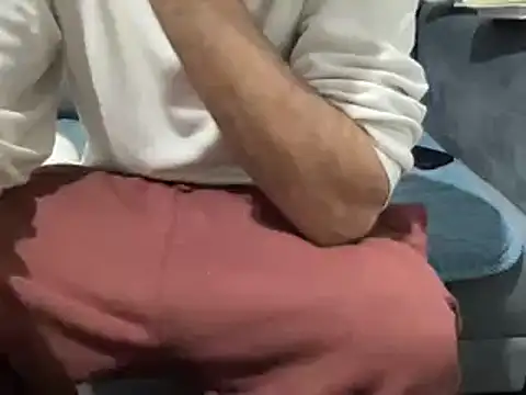 4small4inchlol online show from 12-31-24, 06:02