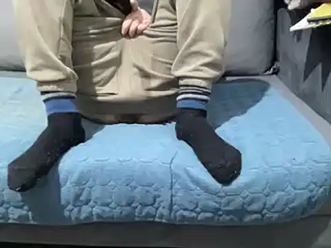 4small4inchlol online show from 02-25-25, 08:51