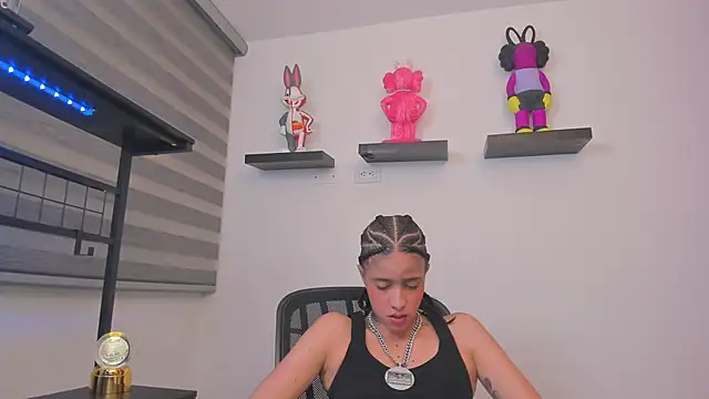 Gangster Girl online show from 07-17-26, 06:20
