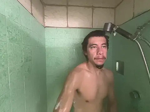 Snapshot of Adateen chatting on 12-17-24, 01:39 Adateen online show from 12-17-24, 01:39