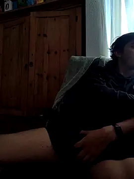 Snapshot of Grimm13 chatting on 03-30-26, 05:47 Grimm13 online show from 03-30-26, 05:47