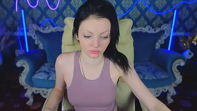 Daisy Delight online show from 11-07-25, 08:20