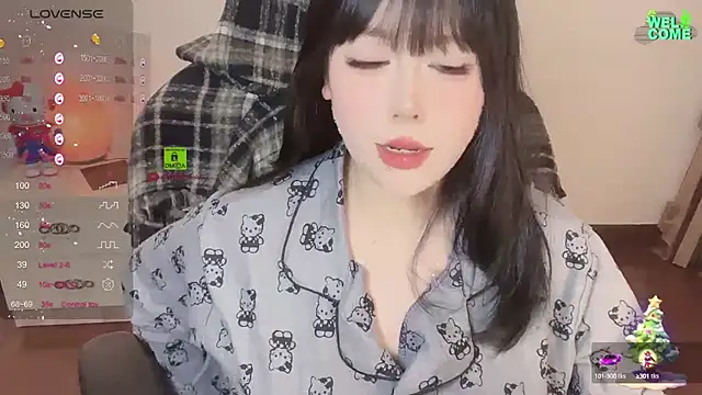 Naixue-520 online show from 02-26-25, 02:25