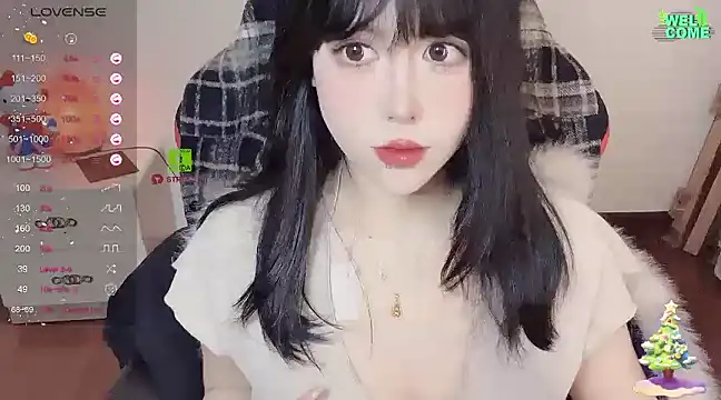 Naixue-520 online show from 03-10-25, 04:17