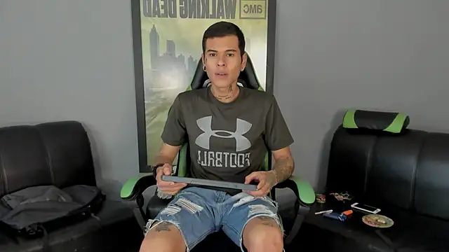 jamesinked  online show from 02-11-25, 05:40