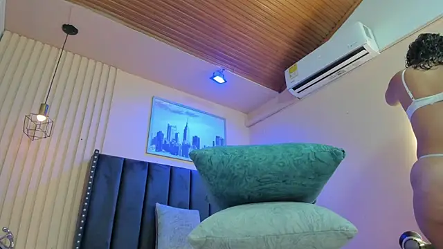 viiolett lee online show from 02-26-26, 08:08