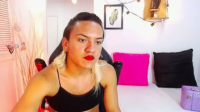 Snapshot of aslyhernandez_7 chatting on 01-29-25, 02:53 aslyhernandez 7 online show from 01-29-25, 02:53