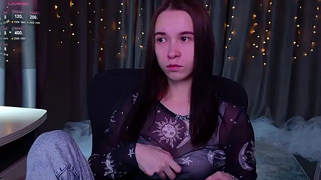 LilithStrangfor online show from 02-12-26, 08:26