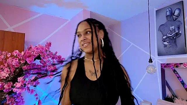 Elith noa online show from 11-25-25, 07:47