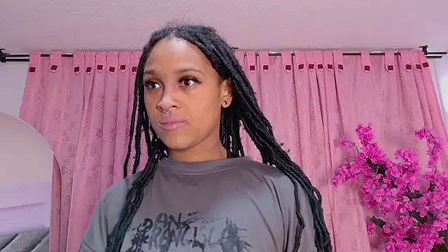 Elith noa online show from 02-10-26, 07:51