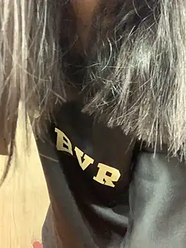 Snapshot of Vani_S2 chatting on 03-14-25, 07:48 Vani S2 online show from 03-14-25, 07:48