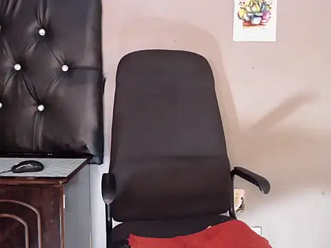 SexyMbalee online show from 04-21-26, 12:23