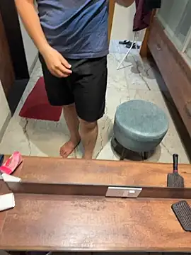 versatile guy01 online show from 01-12-26, 08:41