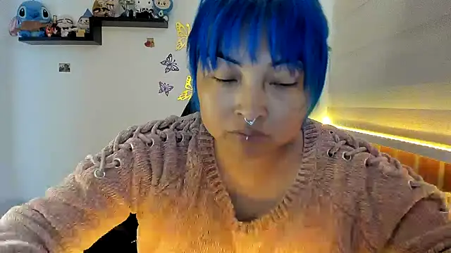 Shaddycute  online show from 11-12-25, 04:40