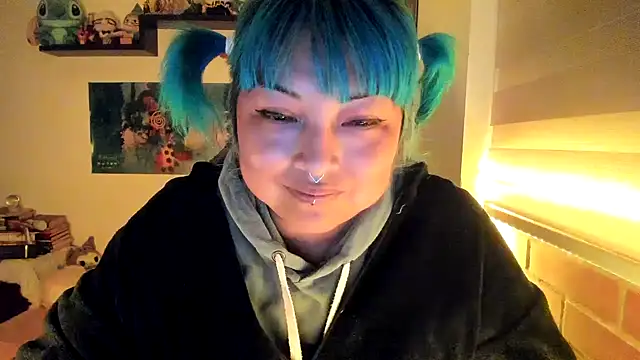 Shaddycute  online show from 02-05-26, 12:26