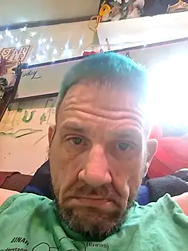 Snapshot of gettinit2wice chatting on 02-10-26, 05:39 gettinit2wice online show from 02-10-26, 05:39