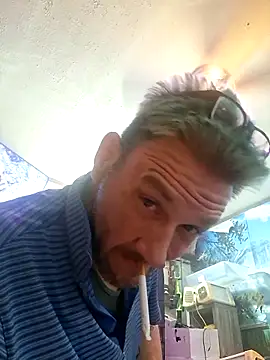 Snapshot of gettinit2wice chatting on 03-23-26, 05:33 gettinit2wice online show from 03-23-26, 05:33