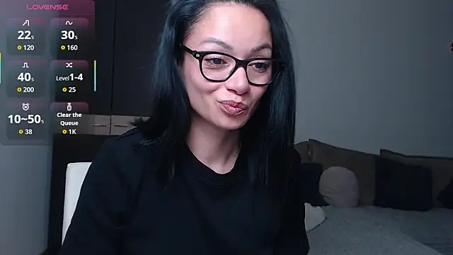 Snapshot of BabySerene chatting on 06-09-26, 02:23 BabySerene online show from 06-09-26, 02:23