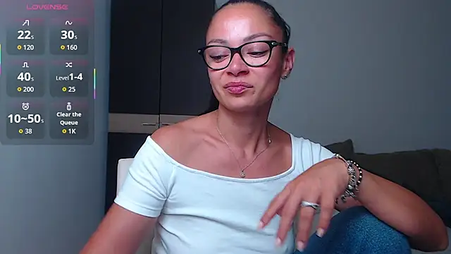 Snapshot of BabySerene chatting on 07-17-26, 03:35 BabySerene online show from 07-17-26, 03:35
