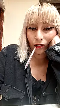 Snapshot of florecita9 chatting on 12-23-24, 06:05 florecita9 online show from 12-23-24, 06:05