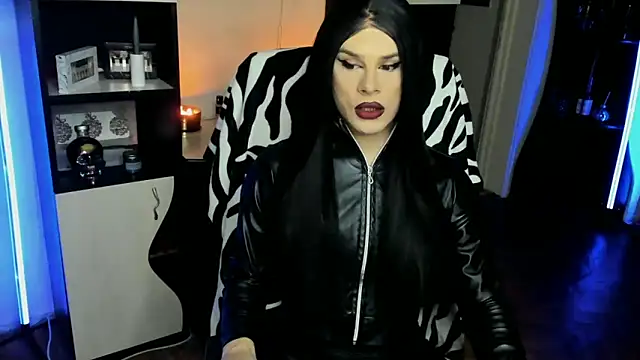 EvelynLexy online show from 03-05-26, 06:48