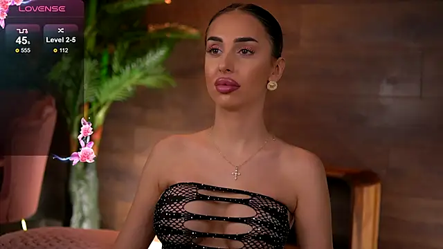 Snapshot of KairaAndrews chatting on 11-11-25, 07:58 KairaAndrews online show from 11-11-25, 07:58