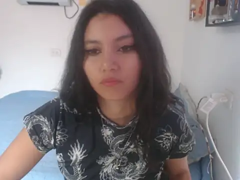 HannaKlein online show from 09-19-25, 01:23