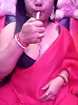 ella mariya online show from 11-18-25, 02:43