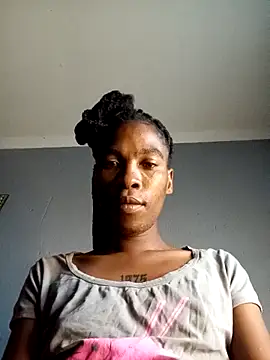 hoittytoittyxx online show from 10-27-25, 04:11