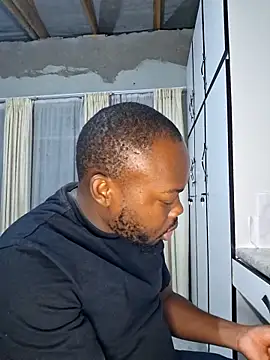 LaughRiotX online show from 04-19-26, 06:43