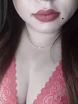 Snapshot of Ta_sonia_07 chatting on 01-30-25, 06:32 Ta sonia 07 online show from 01-30-25, 06:32