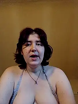 Snapshot of SexyLucie2024 chatting on 10-08-25, 07:28 SexyLucie2024 online show from 10-08-25, 07:28