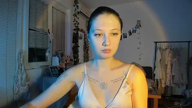 Snapshot of Jenny_darling_love chatting on 11-04-25, 08:19 Jenny darling love online show from 11-04-25, 08:19