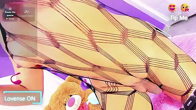 Catt Alexxa online show from 11-07-25, 02:17