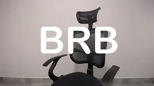 Snapshot of present_the_magic chatting on 01-23-25, 05:45 present the magic online show from 01-23-25, 05:45