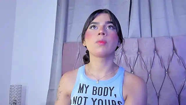 Ashley piinkk  online show from 02-25-25, 10:58