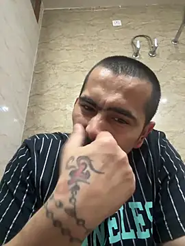 shivani0999 online show from 02-12-26, 12:33