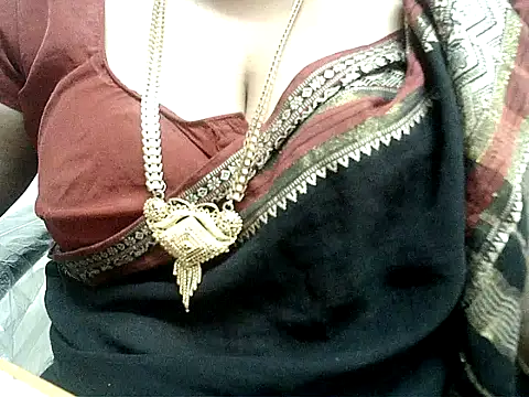 Snapshot of hot_pavitra chatting on 01-17-25, 07:16 hot pavitra online show from 01-17-25, 07:16