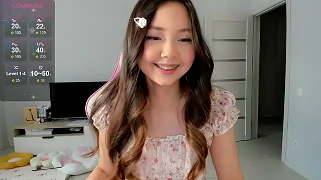 Fluffy Rose online show from 04-16-26, 04:24