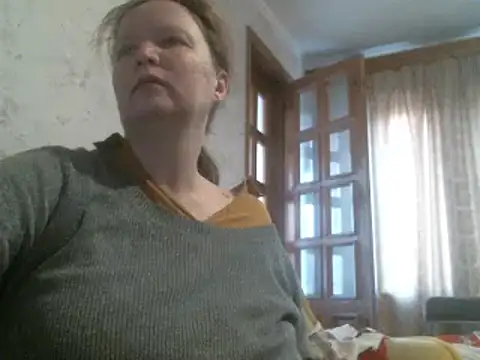 Snapshot of Isolda25 chatting on 01-16-25, 06:35 Isolda25 online show from 01-16-25, 06:35