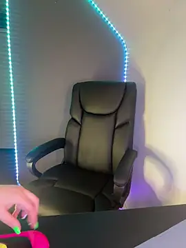 Vanilla-Cakebaum online show from 03-06-26, 11:45