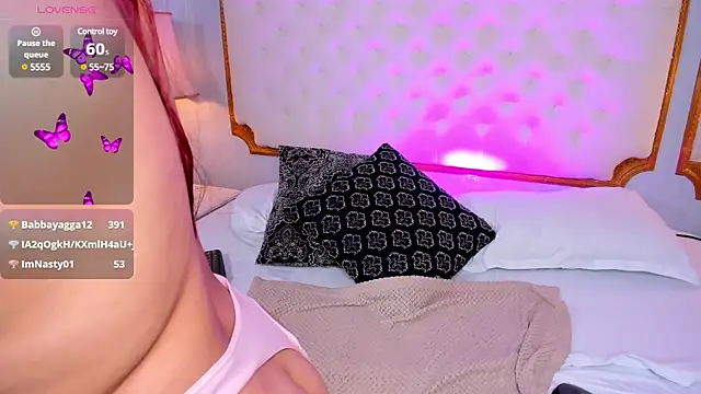 Paiige peach online show from 02-28-25, 02:20