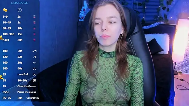 Snapshot of Tina_Tayllor chatting on 12-21-24, 04:46 Tina Tayllor online show from 12-21-24, 04:46