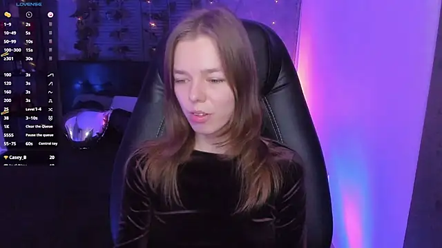 Snapshot of Tina_Tayllor chatting on 03-01-25, 07:04 Tina Tayllor online show from 03-01-25, 07:04