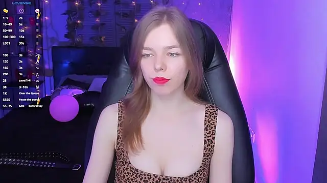 Snapshot of Tina_Tayllor chatting on 03-03-25, 12:48 Tina Tayllor online show from 03-03-25, 12:48