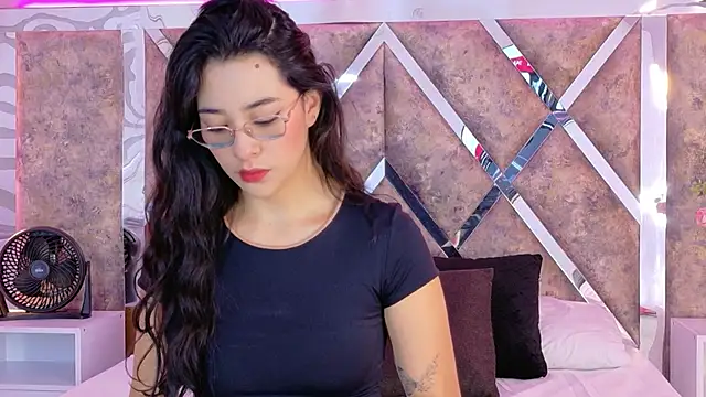 Snapshot of Susa1userma_ chatting on 05-29-26, 11:30 Susa1userma online show from 05-29-26, 11:30