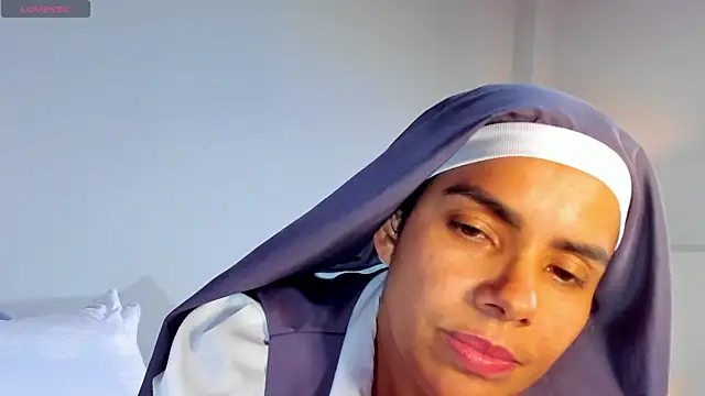 ClaraMariaMon online show from 02-22-25, 06:30