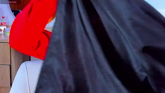 ClaraMariaMon online show from 03-20-25, 01:59