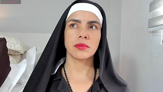 ClaraMariaMon online show from 04-11-26, 03:27