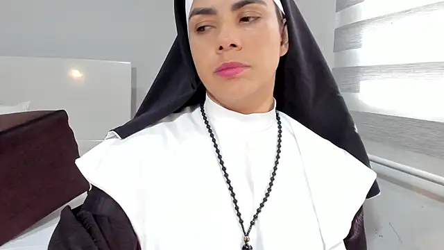 ClaraMariaMon online show from 04-23-26, 02:52